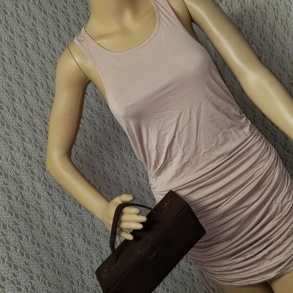 🆕️ *FINAL* Soft-Knit Racer-Back Ruched Dress - Picture 4 of 12